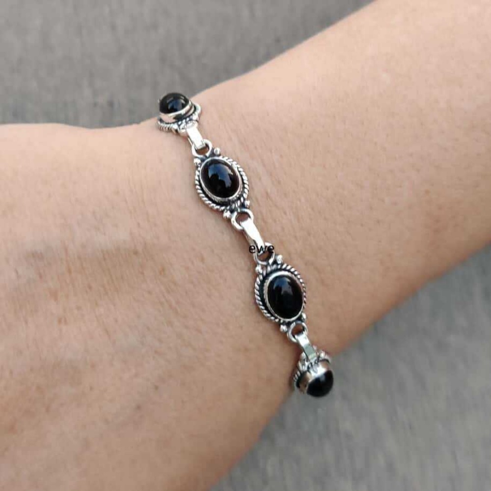 Ethnic Fashion Wear For Women - Gothic Bohemian Silver Color Oval Gemstone